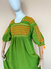 Cargar imagen en el visor de la galería, VESTIDO ERANDINI