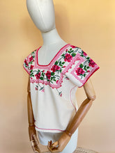 Cargar imagen en el visor de la galería, Huanengo Clarita