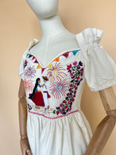 Cargar imagen en el visor de la galería, Minivestido AMOR EN LA FERIA