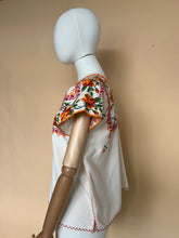 Cargar imagen en el visor de la galería, Huanengo Clarita