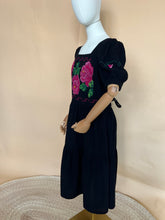 Cargar imagen en el visor de la galería, Midi vestido OBDULIA