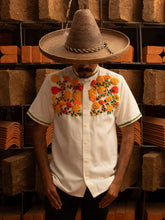 Cargar imagen en el visor de la galería, Reserva- Camisa CEMPASÚCHIL (Valor de $4,200 MXN) para entrega en Febrero 2027