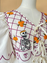 Cargar imagen en el visor de la galería, Top CALAVERITA para entrega en Diciembre 2025