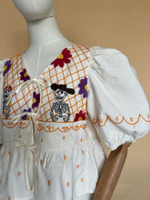 Cargar imagen en el visor de la galería, Top CALAVERITA para entrega en Diciembre 2025