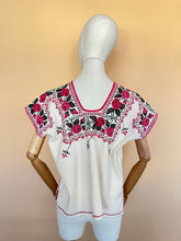 Cargar imagen en el visor de la galería, Huanengo Leticia