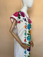 Cargar imagen en el visor de la galería, Vestido Obdulia
