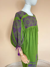 Cargar imagen en el visor de la galería, VESTIDO ERANDINI
