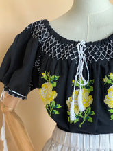 Cargar imagen en el visor de la galería, Blusa PANALITO
