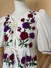 Cargar imagen en el visor de la galería, Top TERCIOPELO entrega en año 2026
