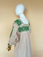 Cargar imagen en el visor de la galería, VESTIDO ERANDINI
