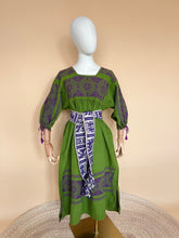 Cargar imagen en el visor de la galería, VESTIDO ERANDINI
