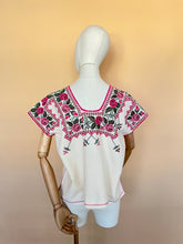 Cargar imagen en el visor de la galería, Huanengo Leticia
