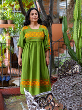 Cargar imagen en el visor de la galería, Vestido ERANDINI
