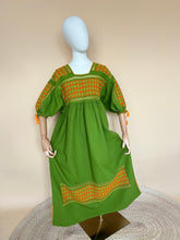 Cargar imagen en el visor de la galería, VESTIDO ERANDINI
