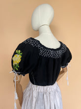 Cargar imagen en el visor de la galería, Blusa PANALITO
