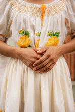 Cargar imagen en el visor de la galería, Blusa PANALITO
