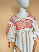 Cargar imagen en el visor de la galería, VESTIDO ERANDINI
